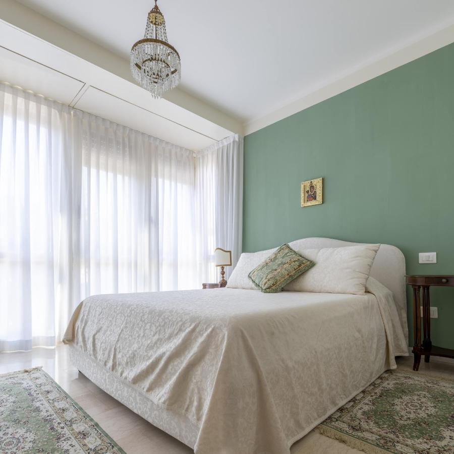 Casa Lazzarini Luxury Apartment Pesaro Eksteriør billede