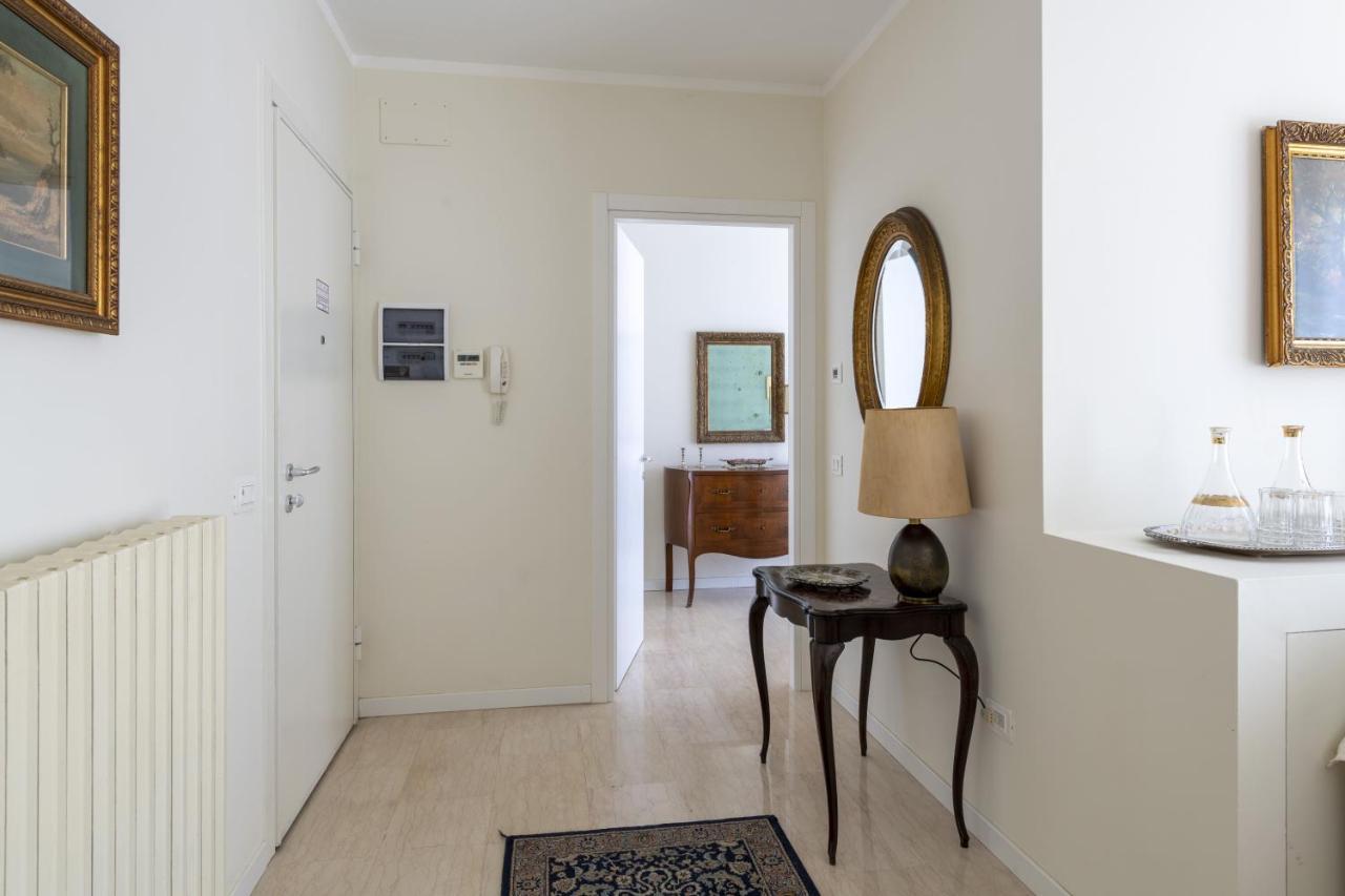 Casa Lazzarini Luxury Apartment Pesaro Eksteriør billede