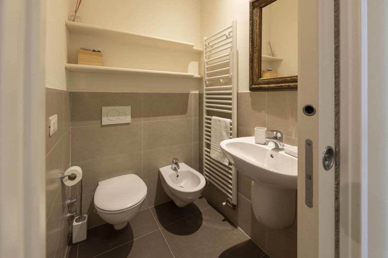 Casa Lazzarini Luxury Apartment Pesaro Eksteriør billede
